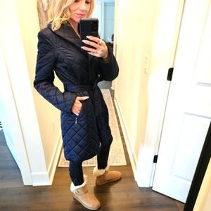 T Tahari Navy Quilted Belted Coat - Size S